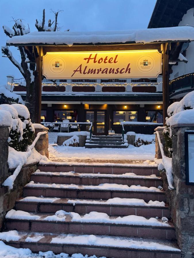 Hotel Almrausch Reit im Winkl Luaran gambar
