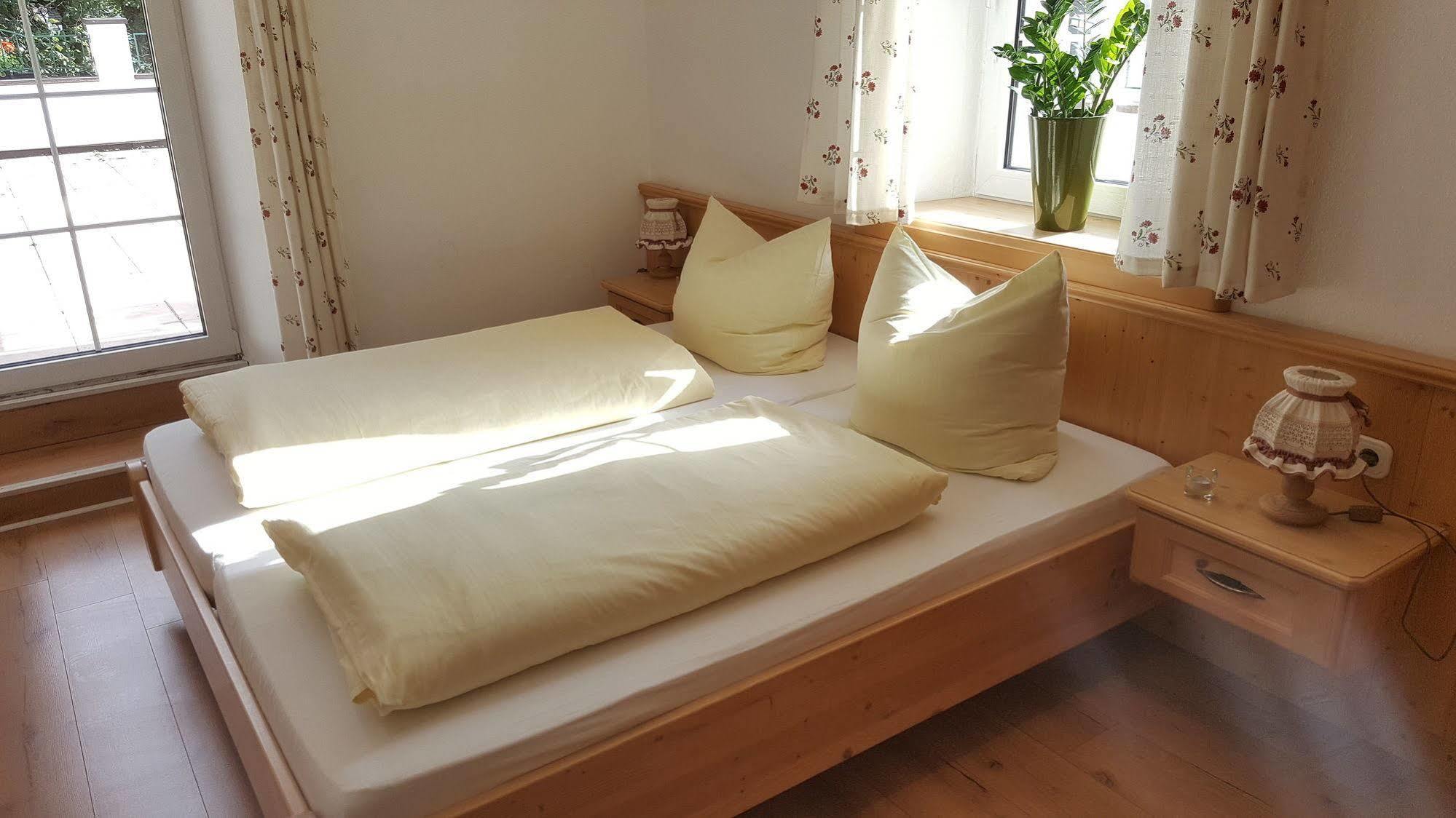 Hotel Almrausch Reit im Winkl Luaran gambar