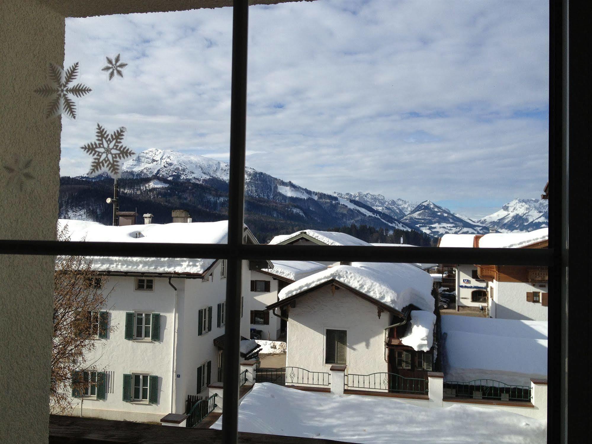 Hotel Almrausch Reit im Winkl Luaran gambar